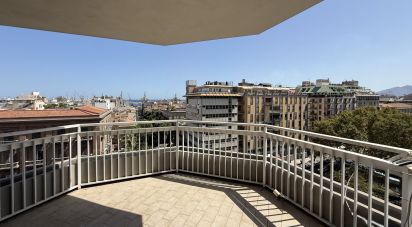 Appartamento 5 locali di 298 m² a Palermo (90141)