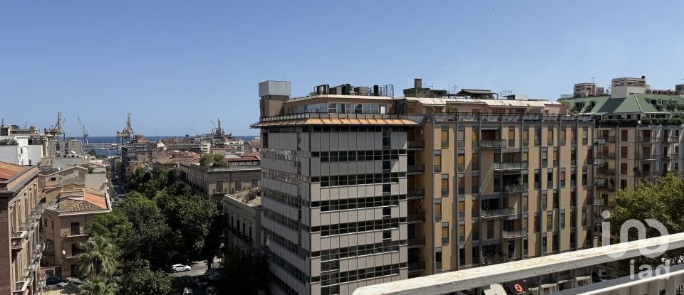 Appartamento 5 locali di 298 m² a Palermo (90141)