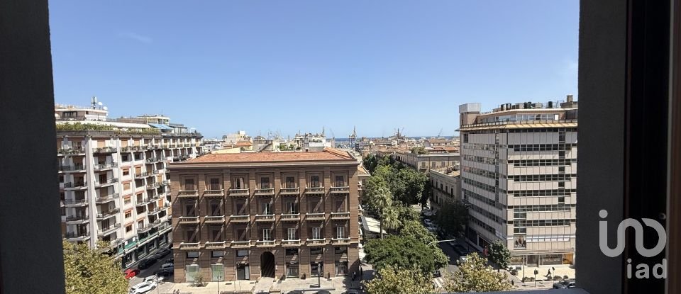 Appartamento 5 locali di 298 m² a Palermo (90141)