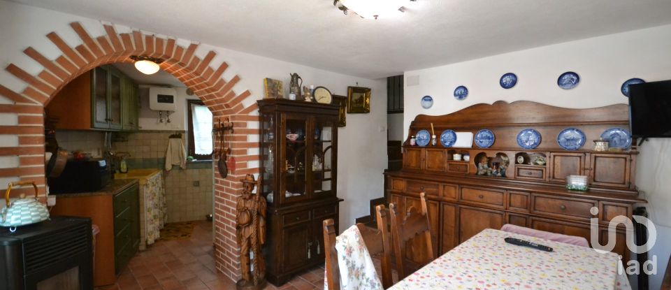Casa di paese 5 locali di 80 m² in Busalla (16012)