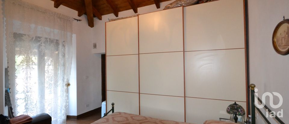 Casa di paese 5 locali di 80 m² in Busalla (16012)