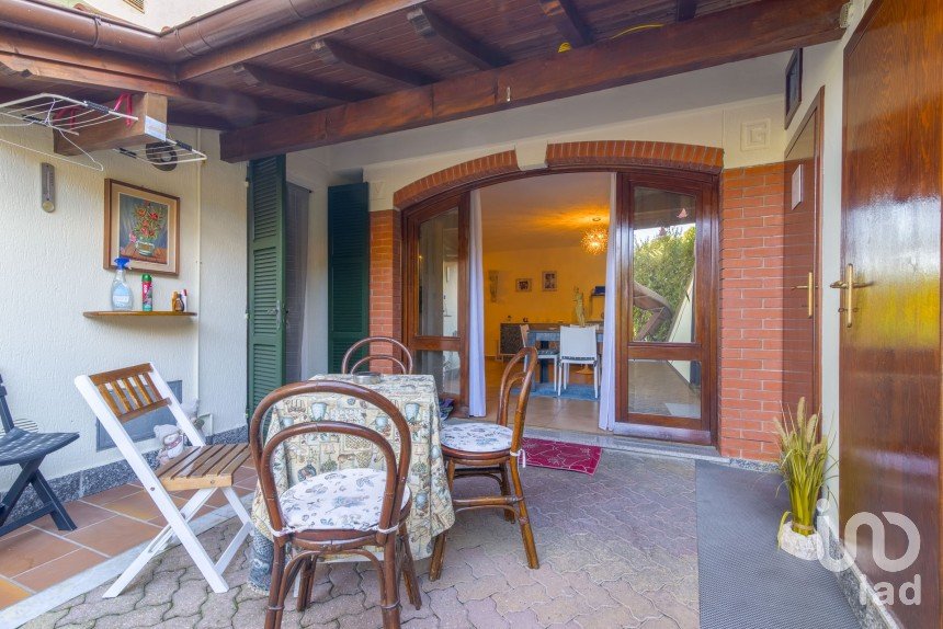 Two-room apartment of 81 m² in Boissano (17054)