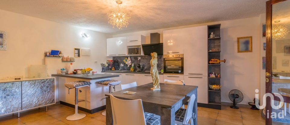 Two-room apartment of 81 m² in Boissano (17054)