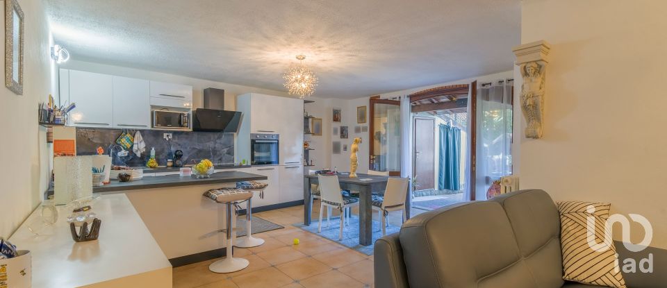 Two-room apartment of 81 m² in Boissano (17054)