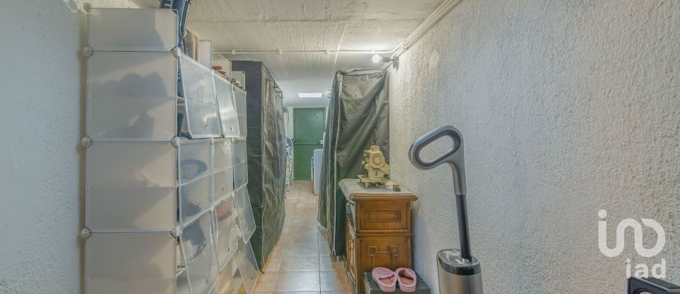 Two-room apartment of 81 m² in Boissano (17054)