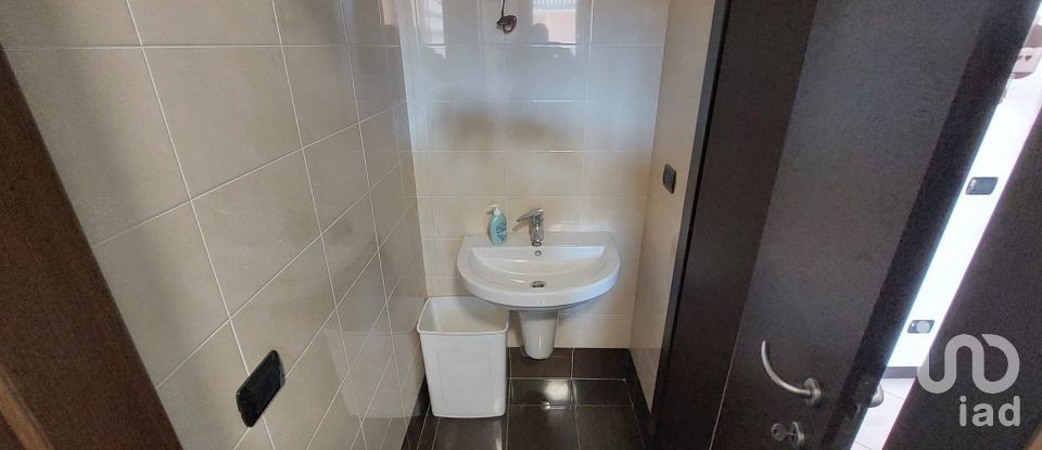 Trilocale di 82 m² a Limbiate (20812)