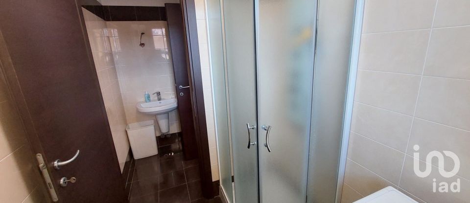 Trilocale di 82 m² a Limbiate (20812)