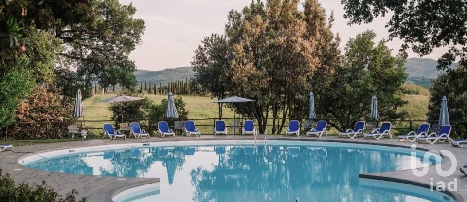 Hotel 4* of 3,500 m² in Pergine Valdarno (52020)