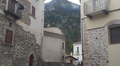 Trilocale di 160 m² a L'Aquila (67100)