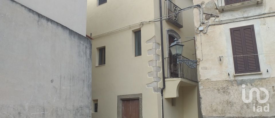 Three-room apartment of 160 m² in L'Aquila (67100)