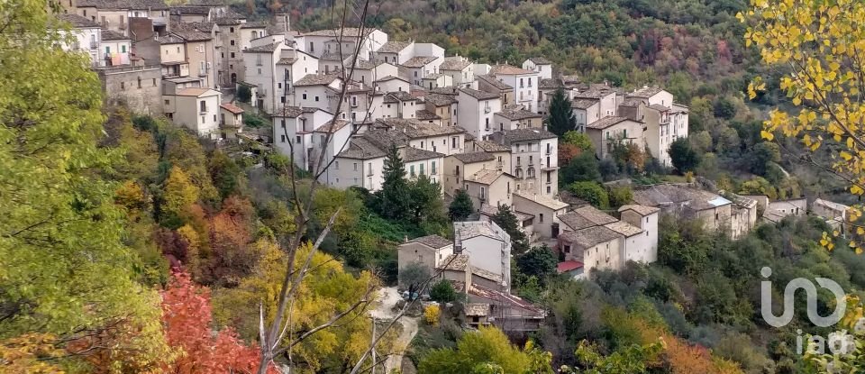 Three-room apartment of 160 m² in L'Aquila (67100)