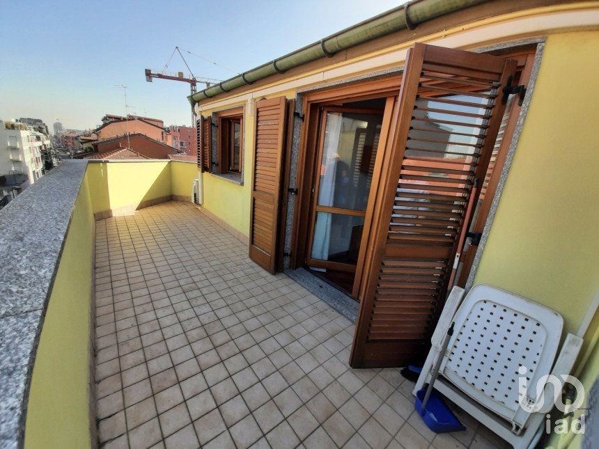 Bilocale di 60 m² a Milano (20128)