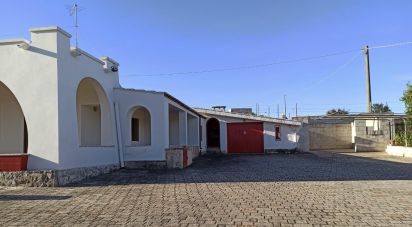 Trullo 6 locali di 150 m² in Locorotondo (70010)
