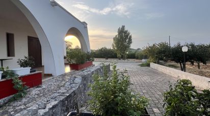 Trullo 6 locali di 150 m² in Locorotondo (70010)