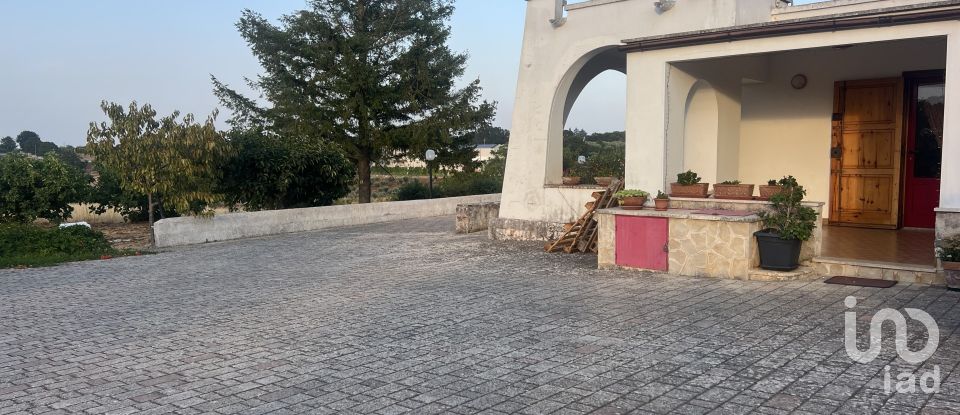 Horses property 6 rooms of 150 m² in Locorotondo (70010)