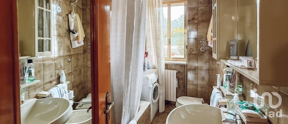 Casale 8 locali di 200 m² in Cisternino (72014)