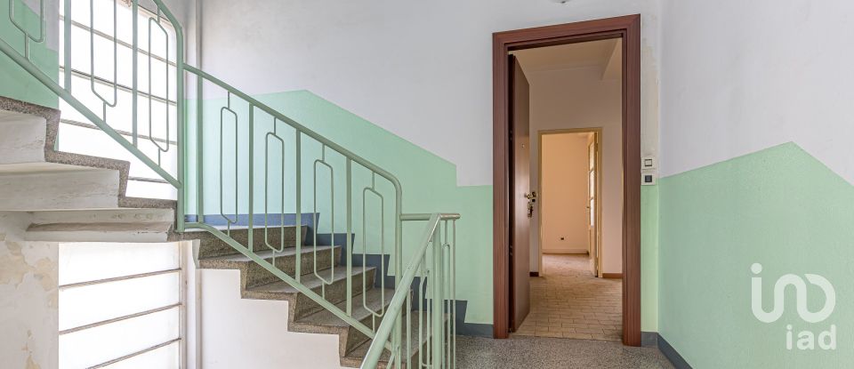 Villa Bifamiliare 6 locali di 200 m² in Cantù (22063)