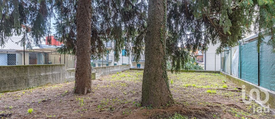 Villa Bifamiliare 6 locali di 200 m² in Cantù (22063)