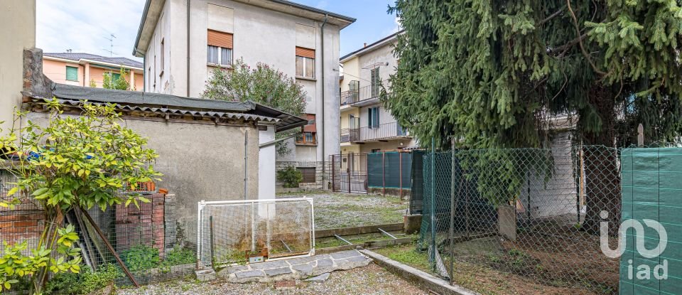 Villa Bifamiliare 6 locali di 200 m² in Cantù (22063)