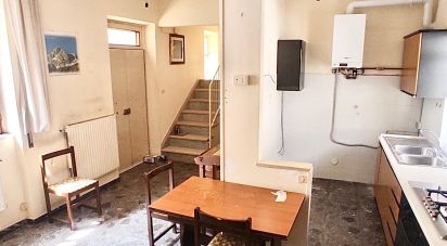 Casa indipendente / Villa 5 locali di 113 m² in Isola del Gran Sasso d'Italia (64045)