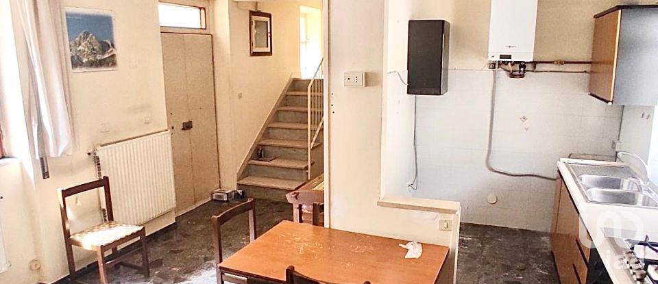 Casa indipendente / Villa 5 locali di 113 m² in Isola del Gran Sasso d'Italia (64045)