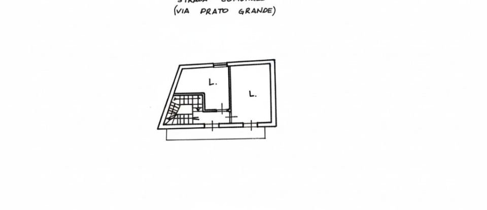 Casa indipendente / Villa 5 locali di 113 m² in Isola del Gran Sasso d'Italia (64045)