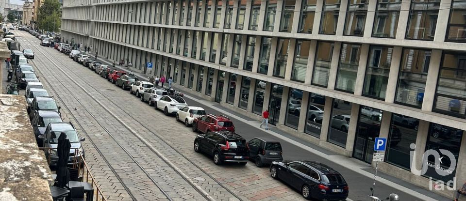 Appartamento 5 locali di 70 m² a Milano (20154)