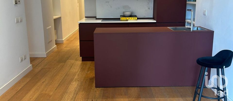 Appartamento 5 locali di 70 m² a Milano (20154)