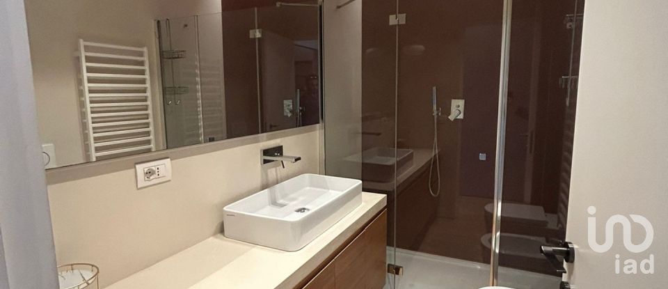 Appartamento 5 locali di 70 m² a Milano (20154)