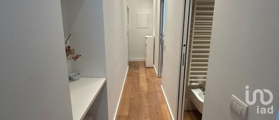 Appartamento 5 locali di 70 m² a Milano (20154)