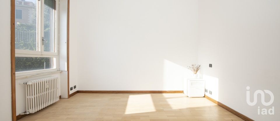 Trilocale di 90 m² a Genova (16167)