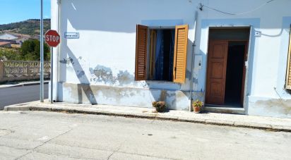 Casa di paese 10 locali di 166 m² in Bonnanaro (07043)