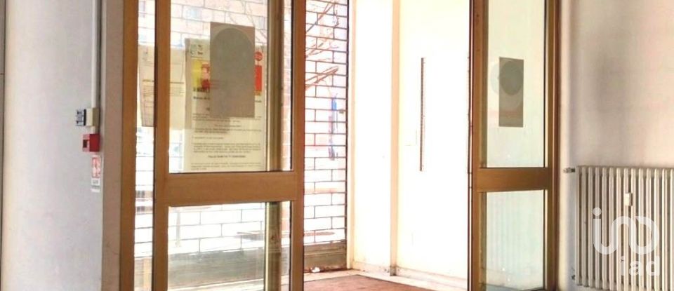 Negozio / locale commerciale di 240 m² in Mantova (46100)