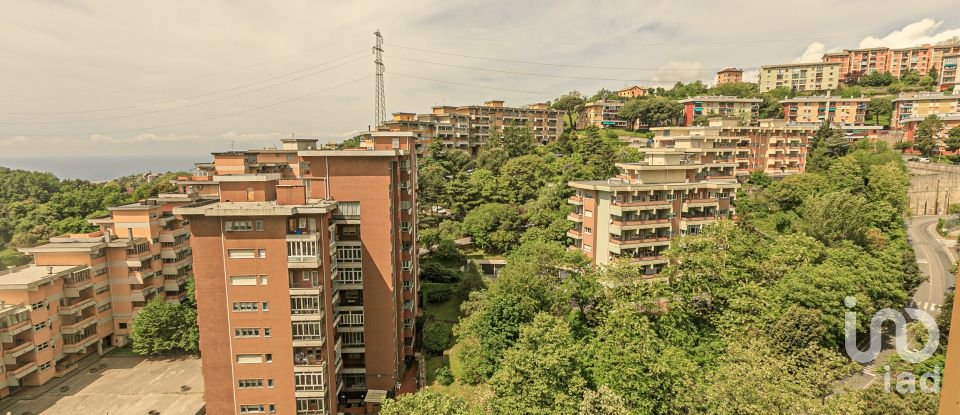 Quadrilocale di 90 m² a Genova (16127)