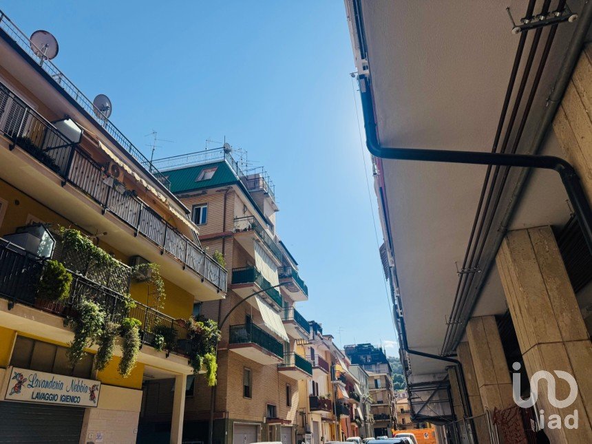 Appartamento 5 locali di 80 m² a Grottammare (63066)