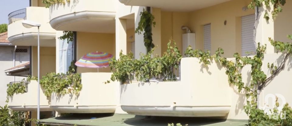 Appartamento 5 locali di 96 m² a Tortoreto (64018)