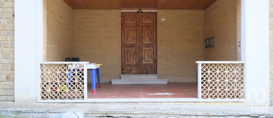 Apartment 5 rooms of 70 m² in Belvedere Ostrense (60030)