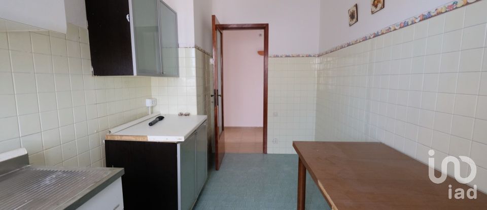 Apartment 5 rooms of 70 m² in Belvedere Ostrense (60030)