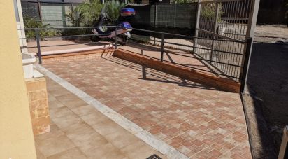 Trilocale di 67 m² a Mascali (95016)