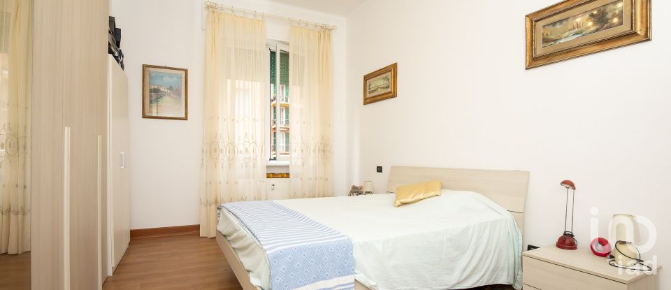 Apartment 6 rooms of 100 m² in Genova (16145)