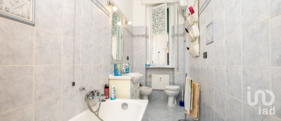 Apartment 6 rooms of 100 m² in Genova (16145)