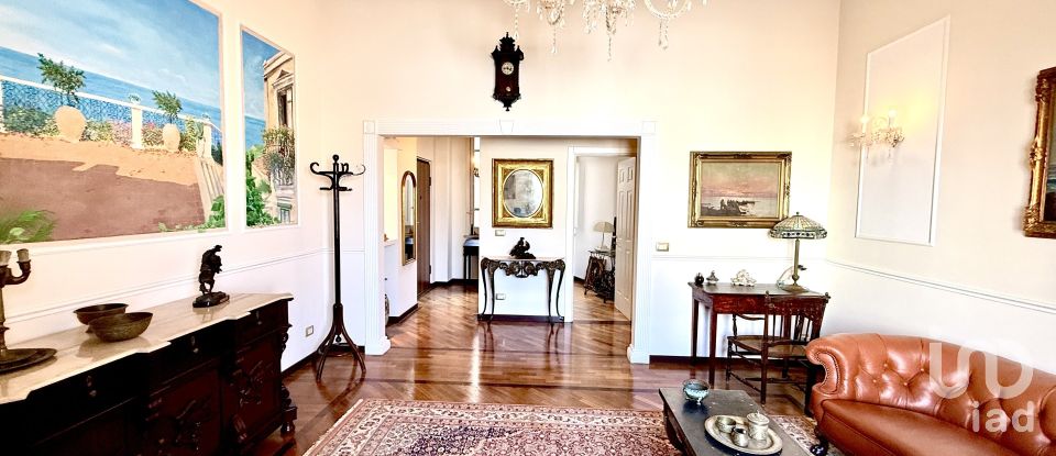 Three-room apartment of 120 m² in Siracusa (96100)