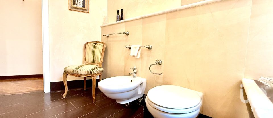 Three-room apartment of 120 m² in Siracusa (96100)