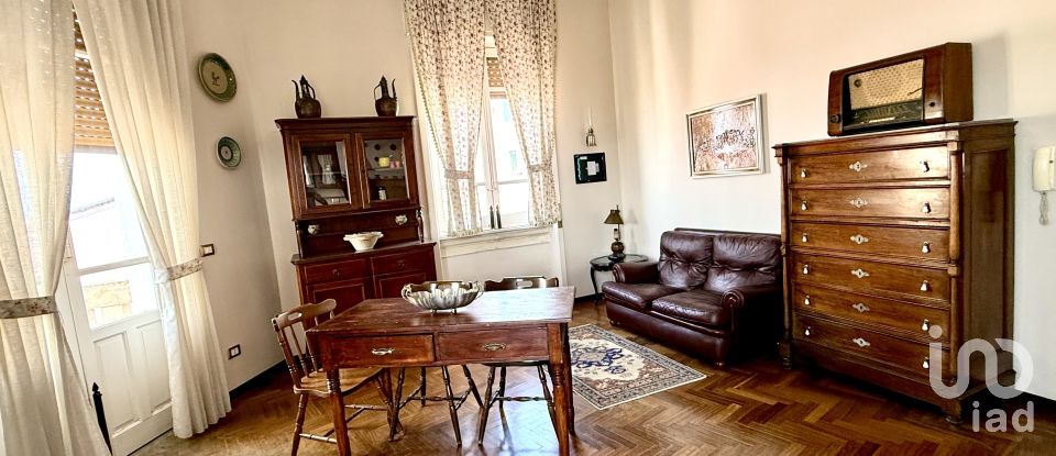 Three-room apartment of 120 m² in Siracusa (96100)