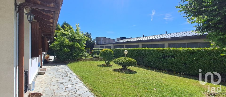 House 13 rooms of 308 m² in San Salvatore Monferrato (15046)