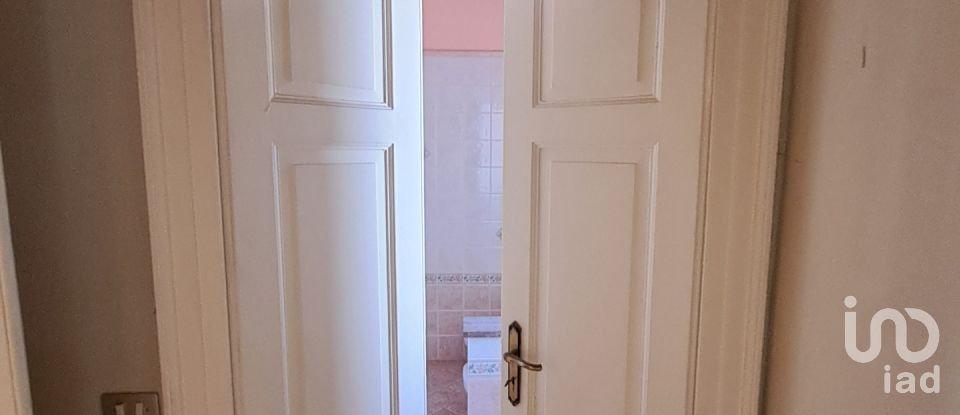 House 13 rooms of 308 m² in San Salvatore Monferrato (15046)