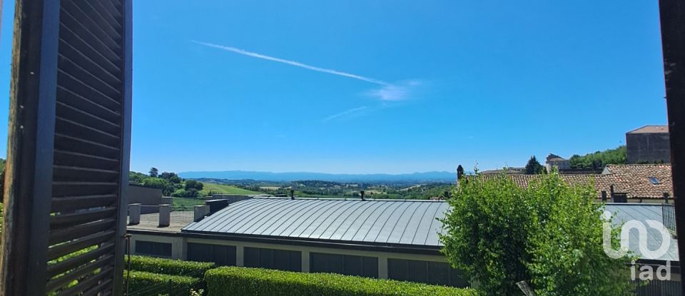 House 13 rooms of 308 m² in San Salvatore Monferrato (15046)