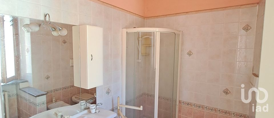 House 13 rooms of 308 m² in San Salvatore Monferrato (15046)