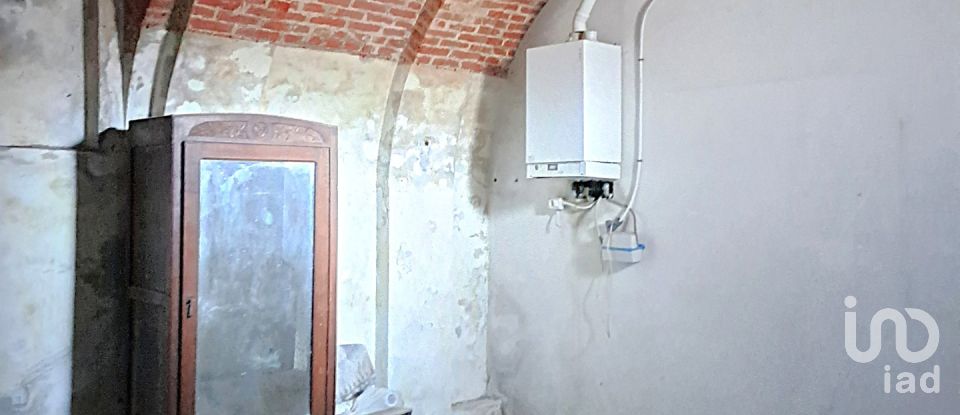 House 13 rooms of 308 m² in San Salvatore Monferrato (15046)