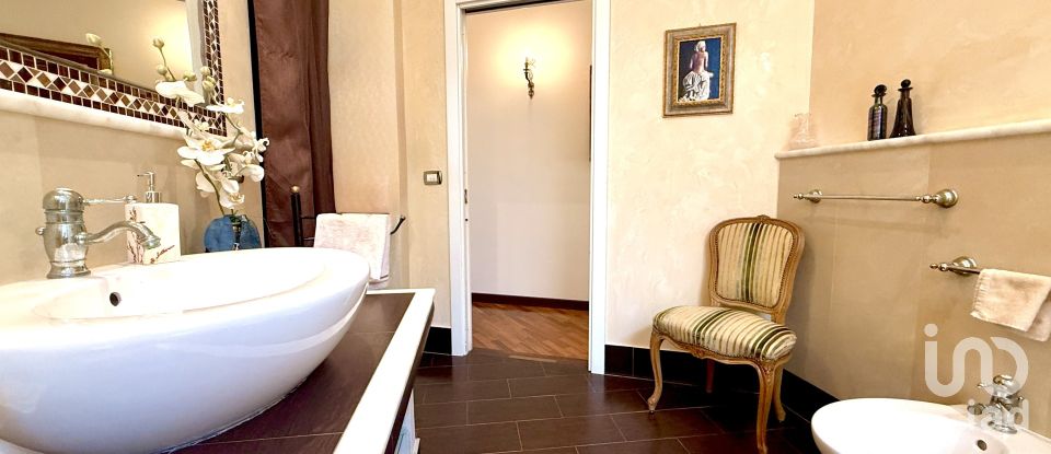 Three-room apartment of 120 m² in Siracusa (96100)